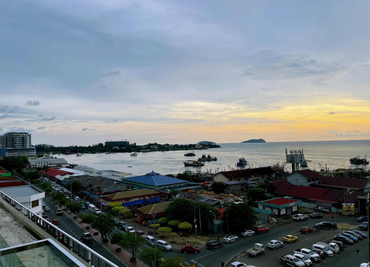 The Shore - Casa Kinabalu Kota Kinabalu Exteriör bild